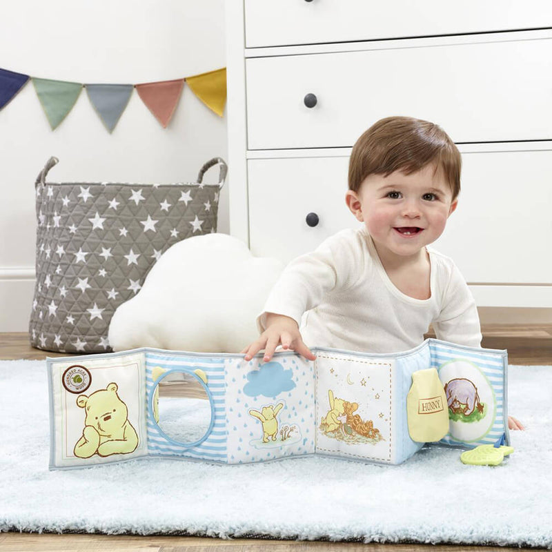 Winnie The Pooh - Classic Pooh - Unfold & Discover Soft Book