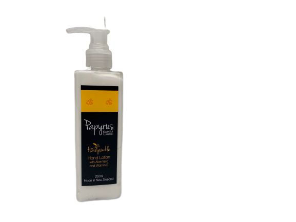 Papyrus Honeysuckle Hand Lotion